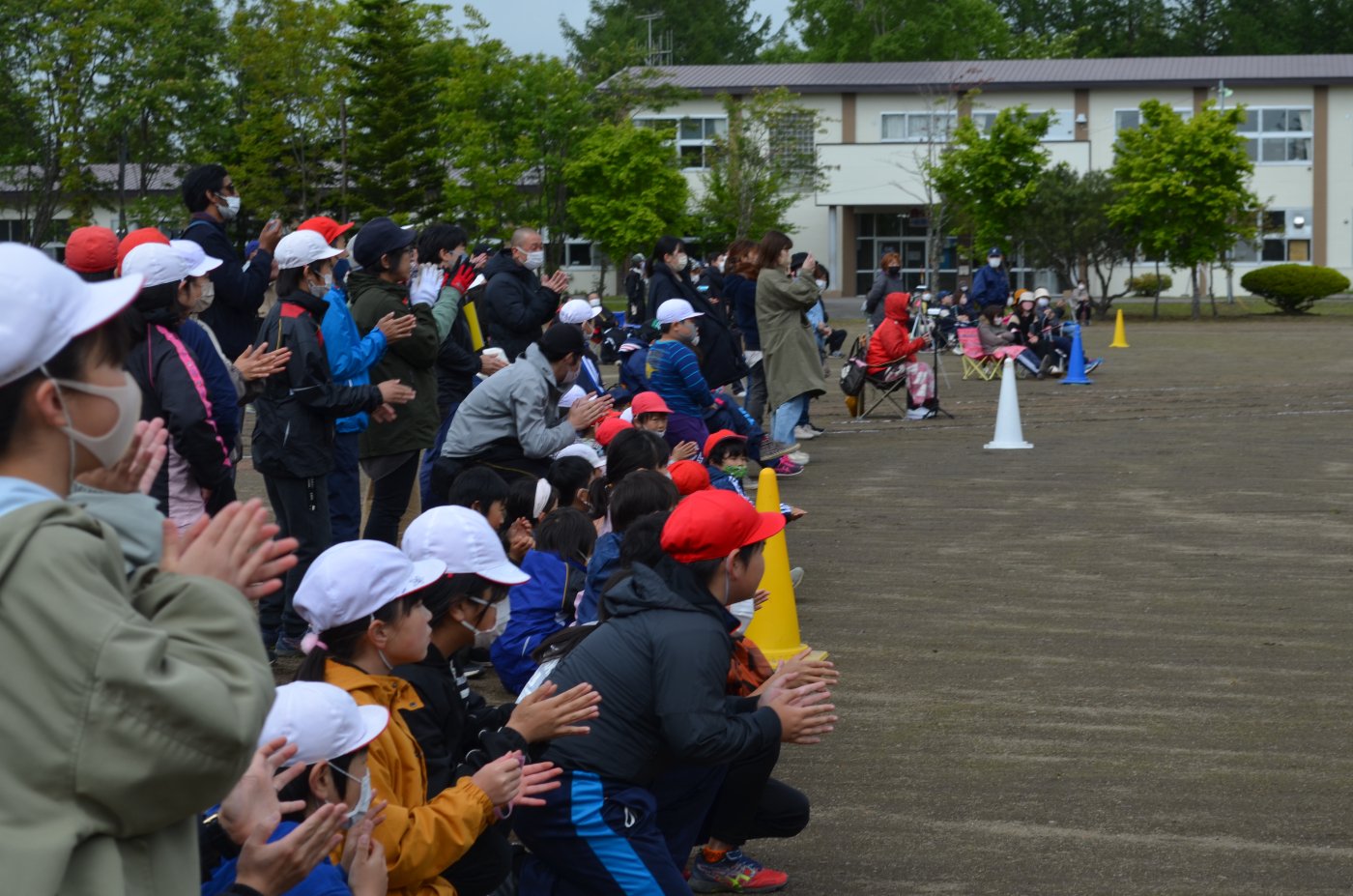 上春別小学校 中学生 かっこいい 運動会パフォーマンス見学 幼保小中連携 上春別小学校 別海町立小 中学校 幼稚園ブログ
